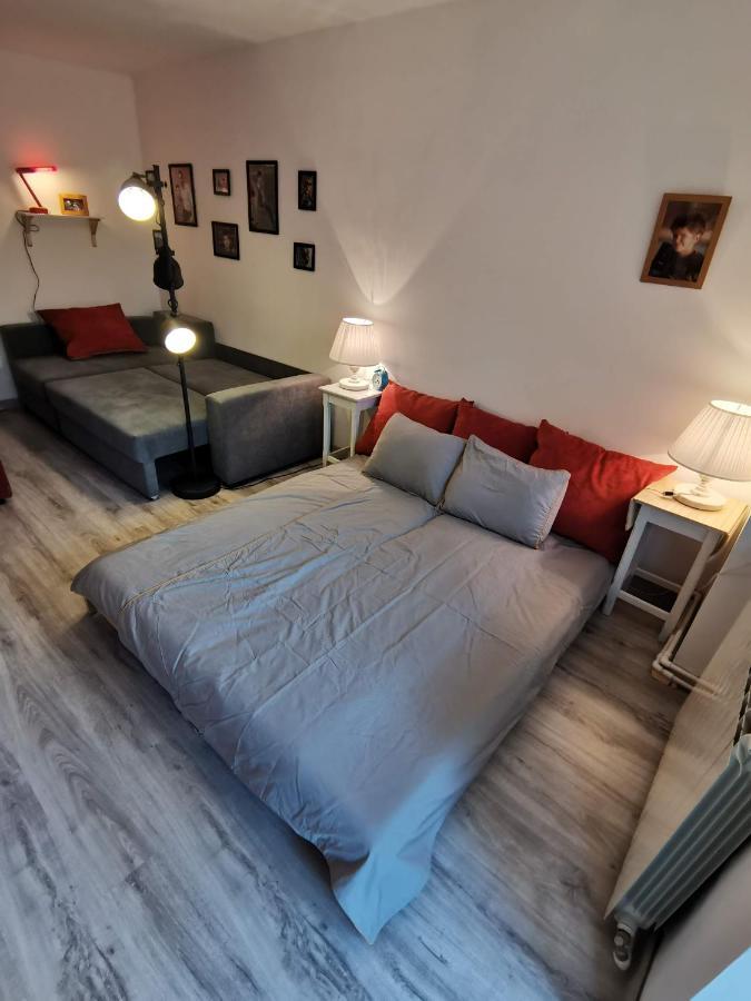 פרדיאל Cosy 2 Rooms Apartment With A View Near The Forest מראה חיצוני תמונה